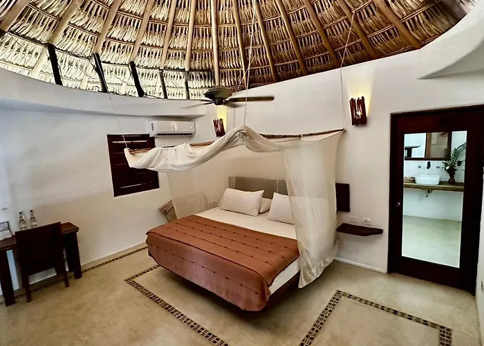Zipolite Romantic Hotels 