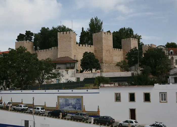 Torres Novas Romantic Hotels 